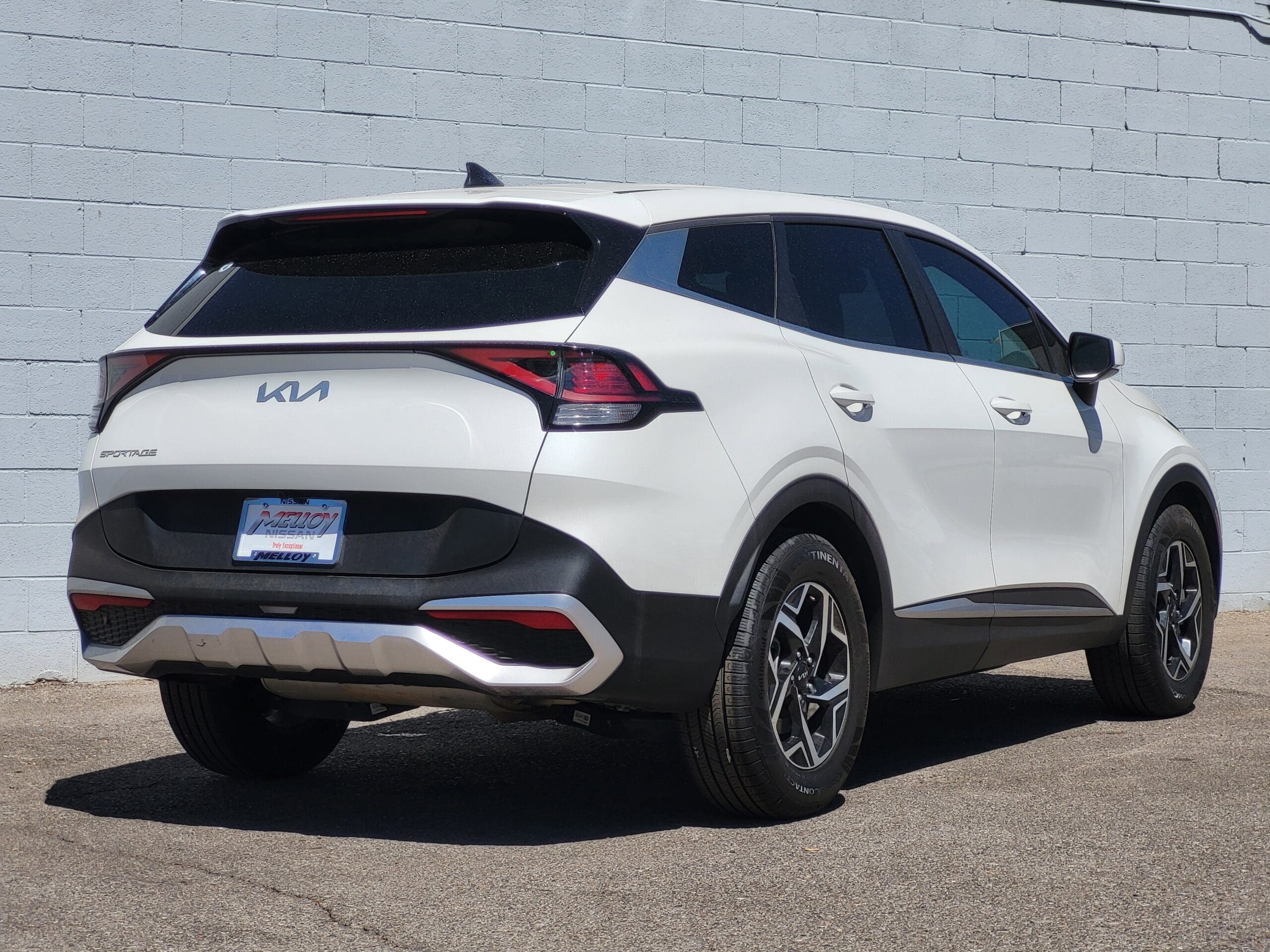 2023 Kia Sportage - Image 4