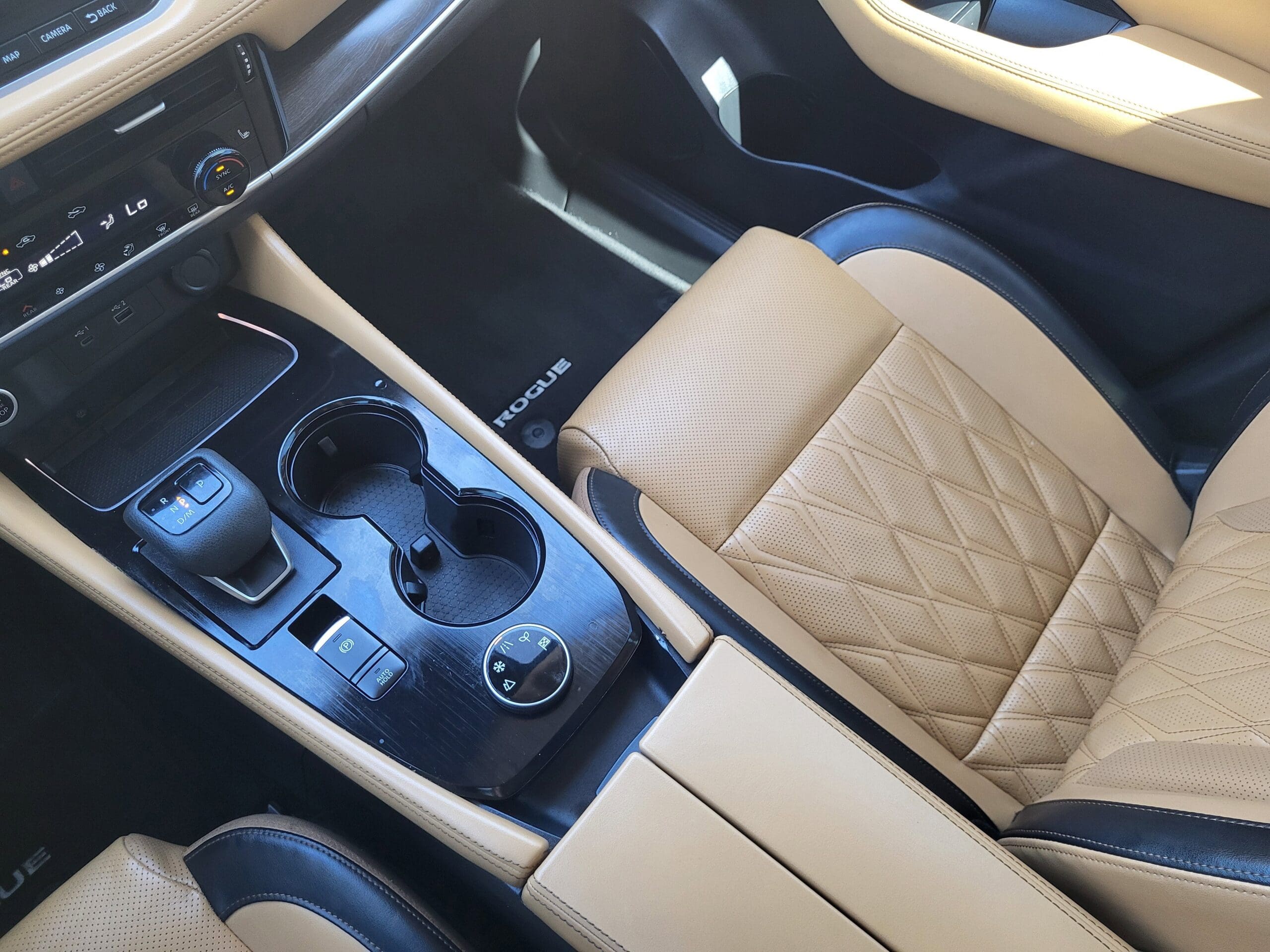 2023 Nissan Rogue - Image 14