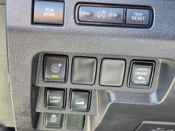 2025 Nissan Frontier