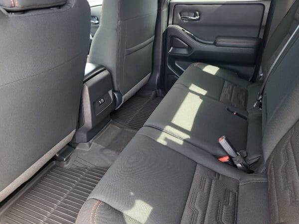 2024 Nissan Frontier