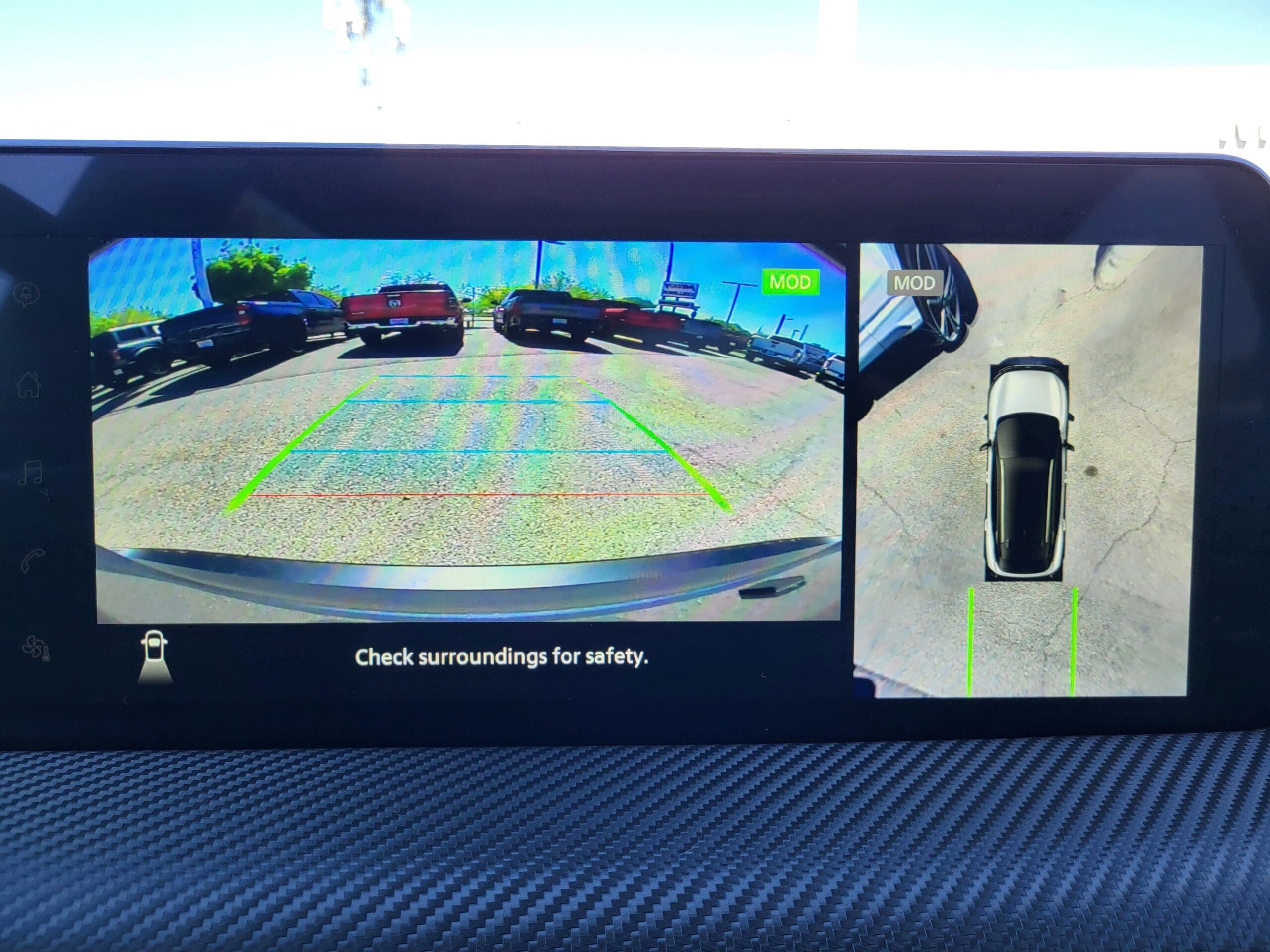 2025 Nissan Kicks - Image 13