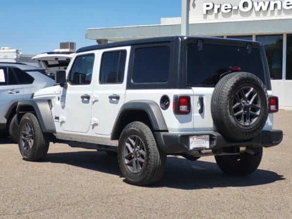 2024 Jeep Wrangler