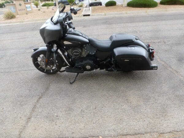 2019 Indian Chieftain Dark Horse