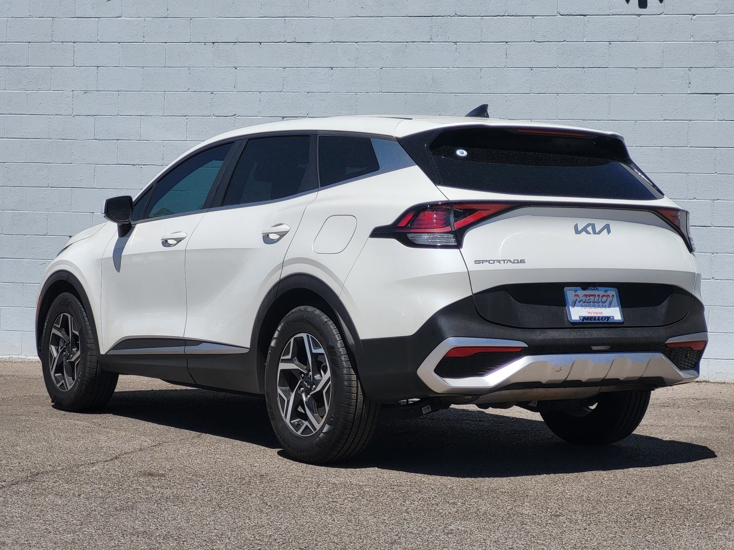 2023 Kia Sportage - Image 6