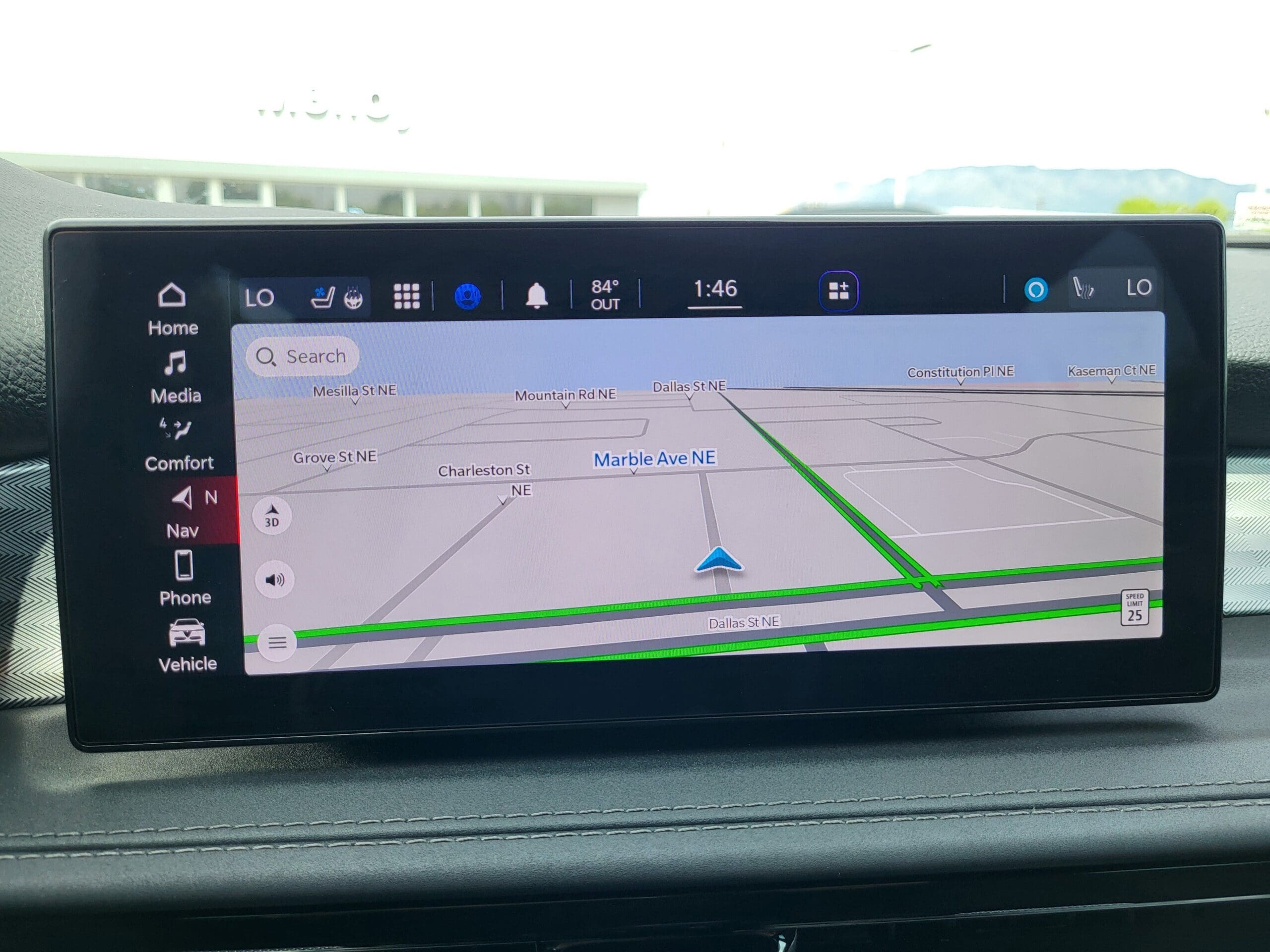 2024 Alfa Romeo Tonale - Image 13