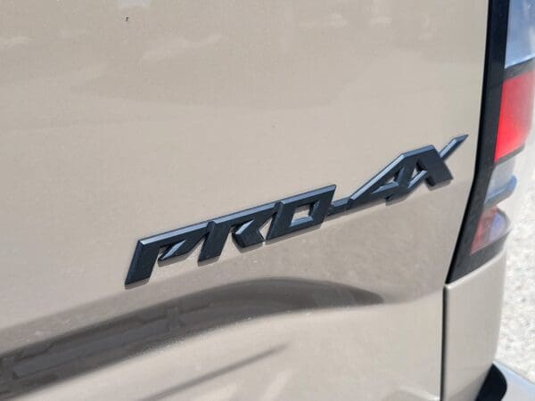 2024 Nissan Frontier