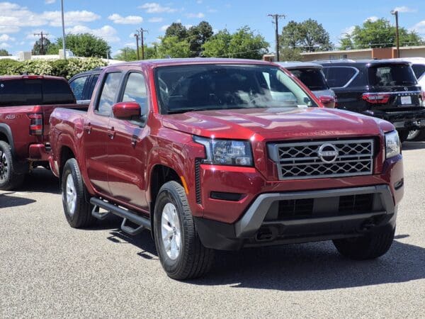 2024 Nissan Frontier