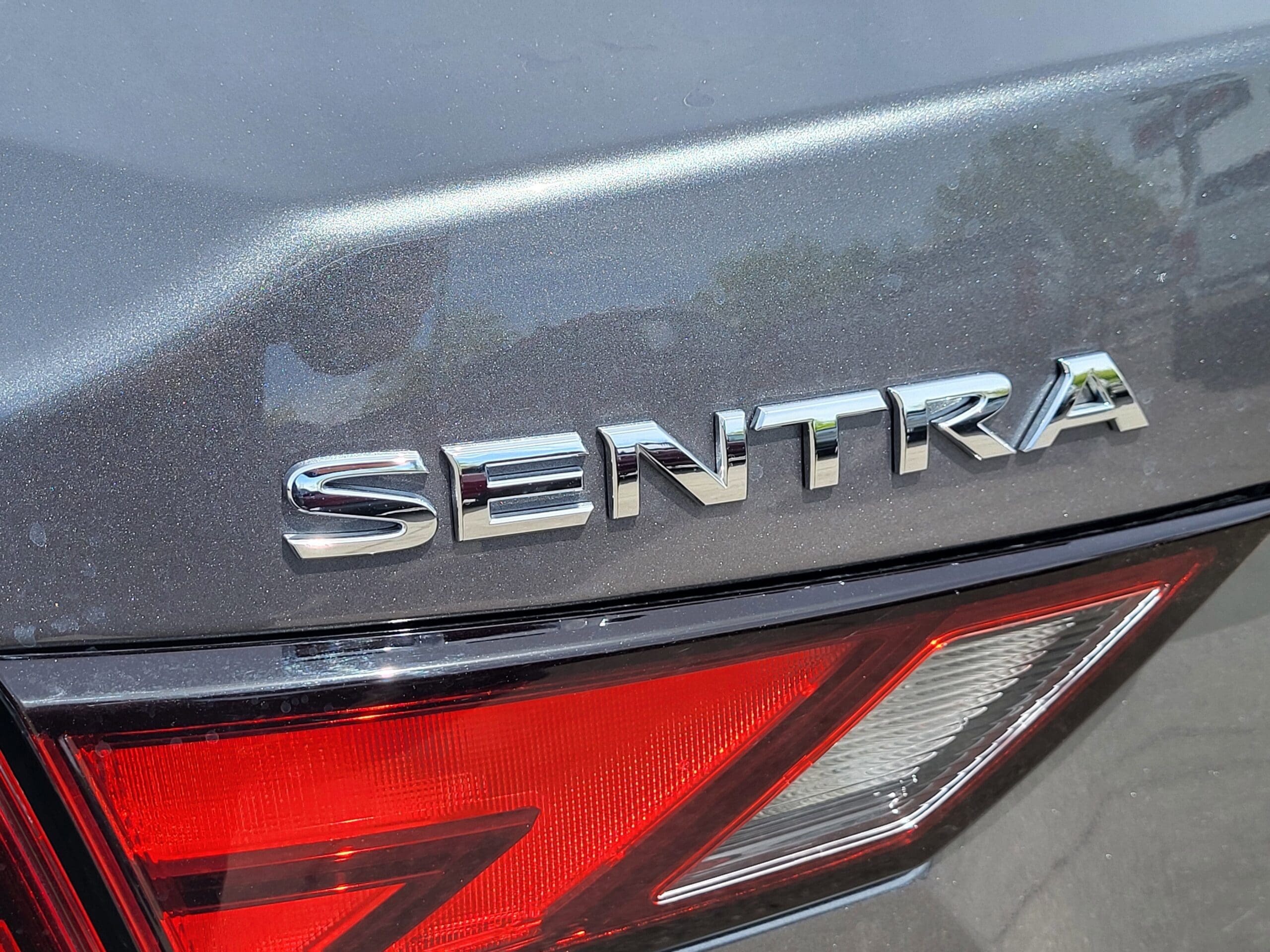 2025 Nissan Sentra - Image 7