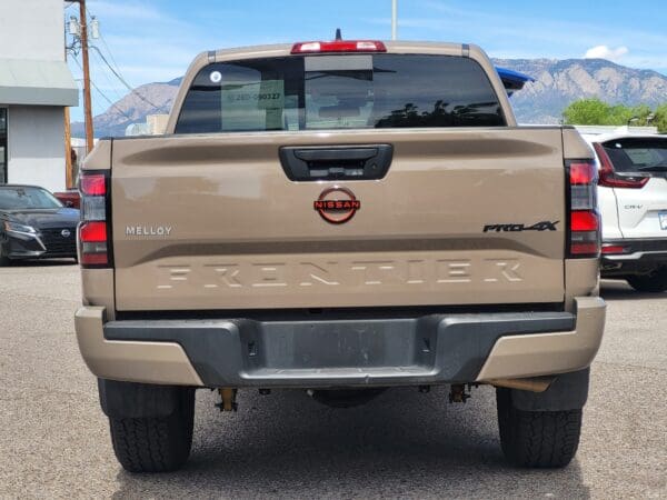 2024 Nissan Frontier