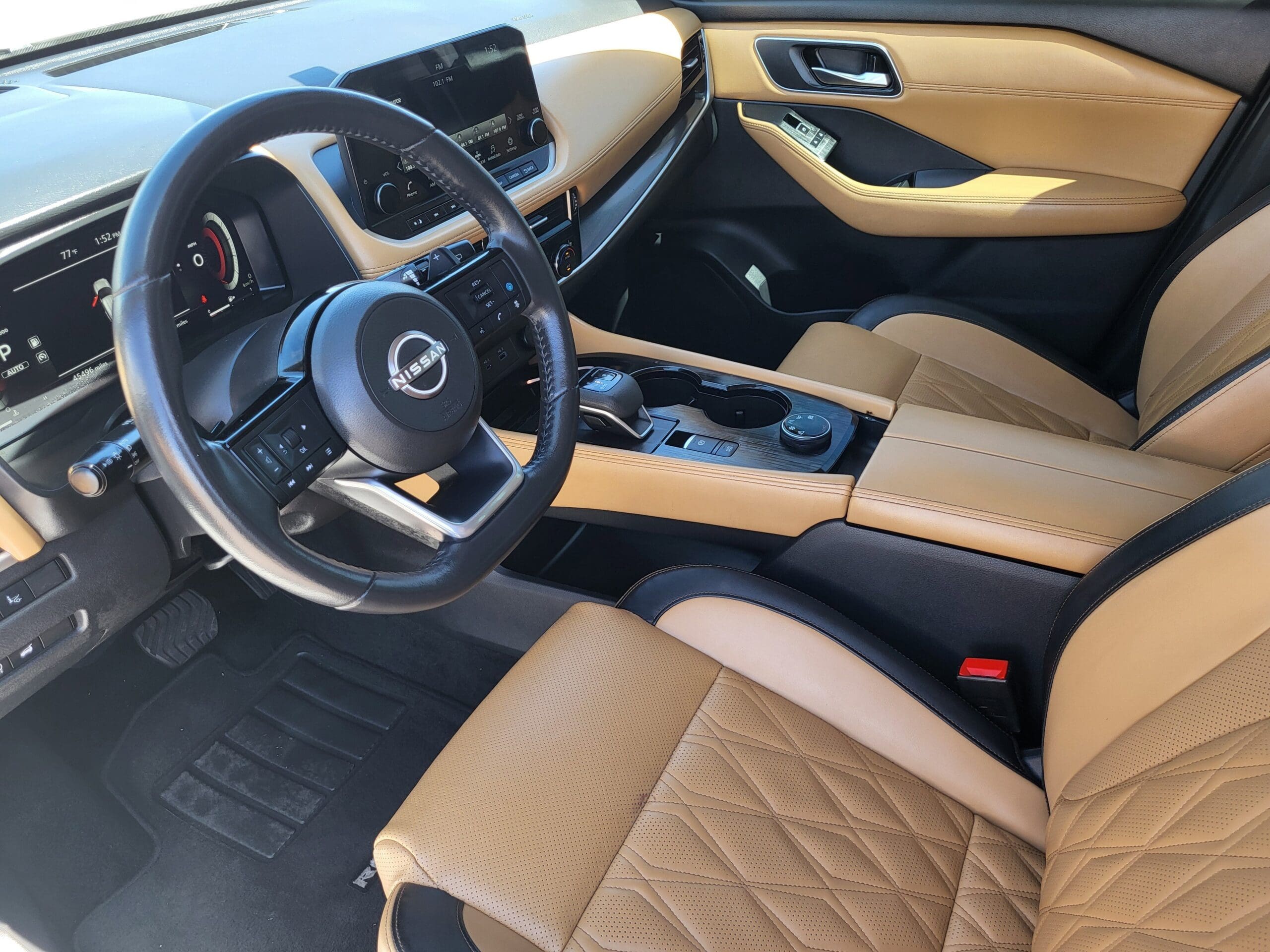 2023 Nissan Rogue - Image 8