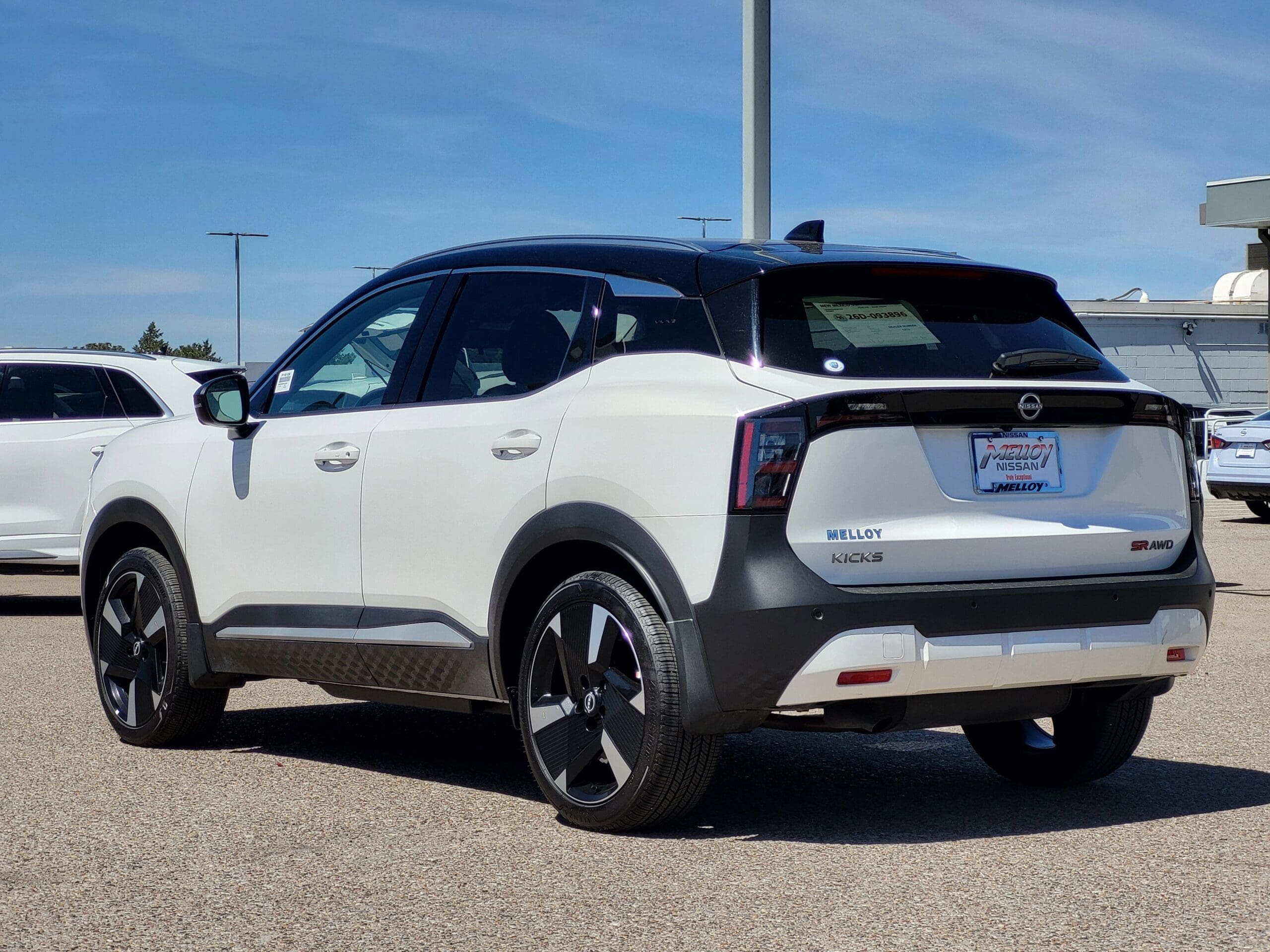 2025 Nissan Kicks - Image 6