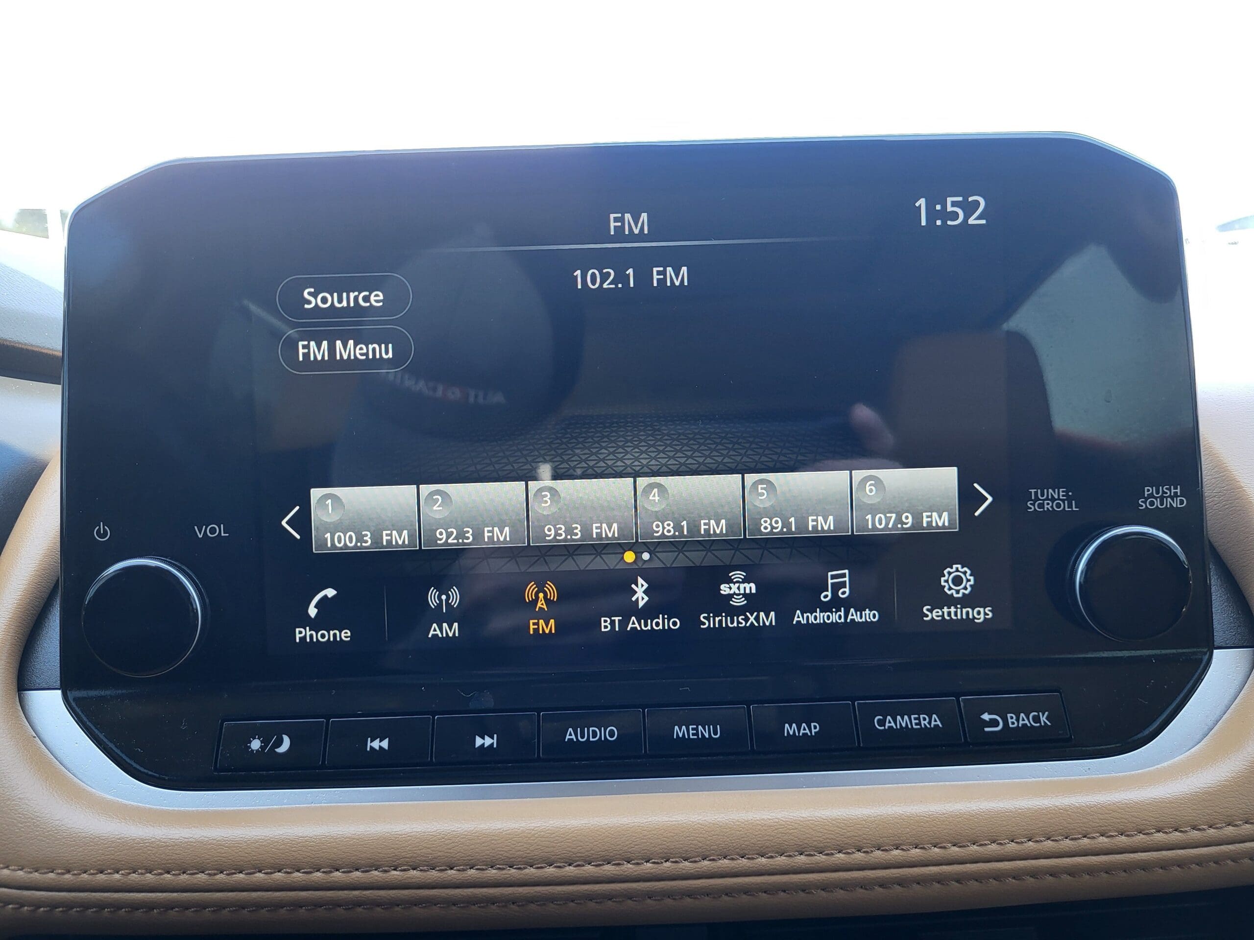 2023 Nissan Rogue - Image 11