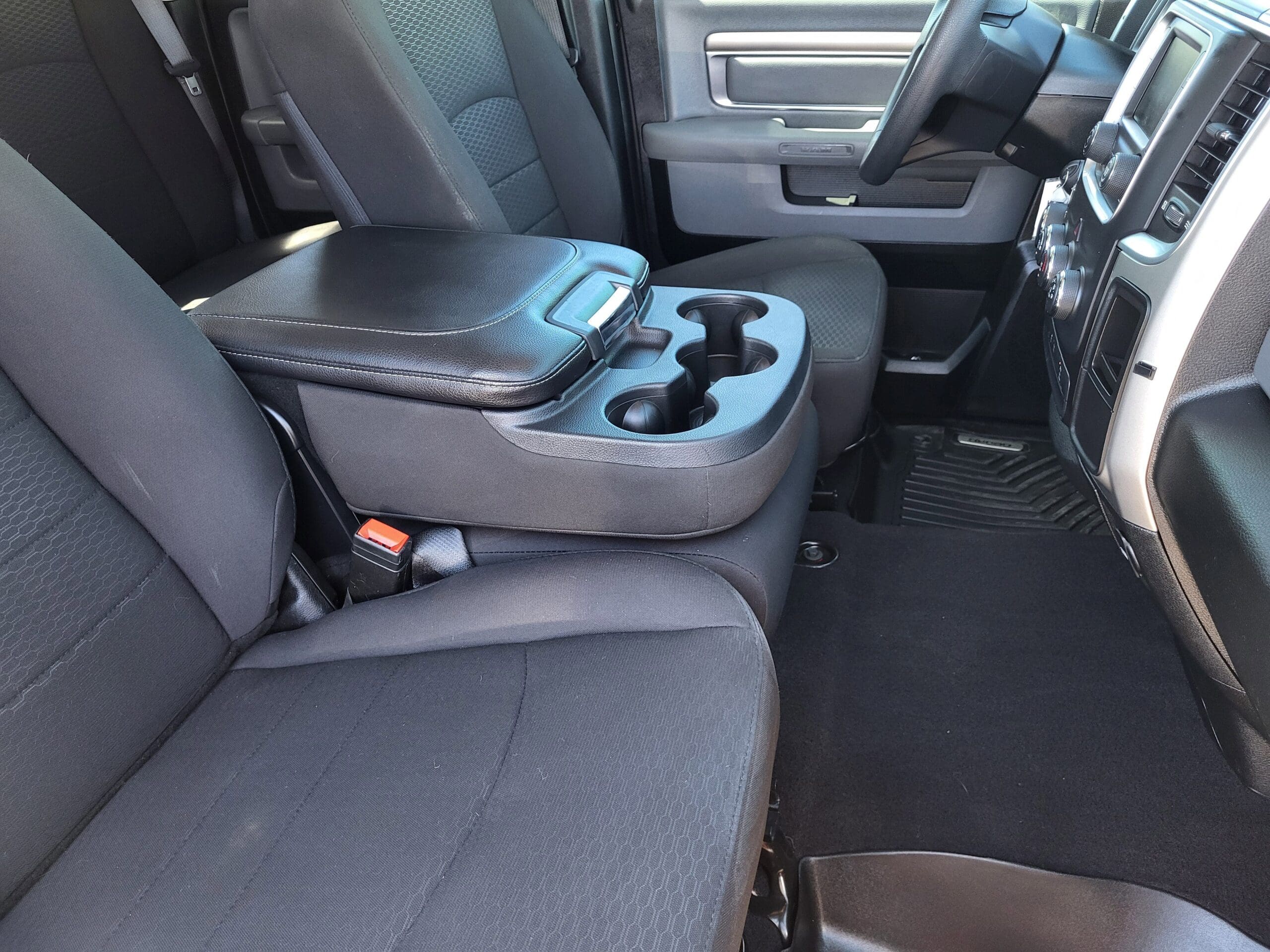 2020 Ram 1500 Classic - Image 9