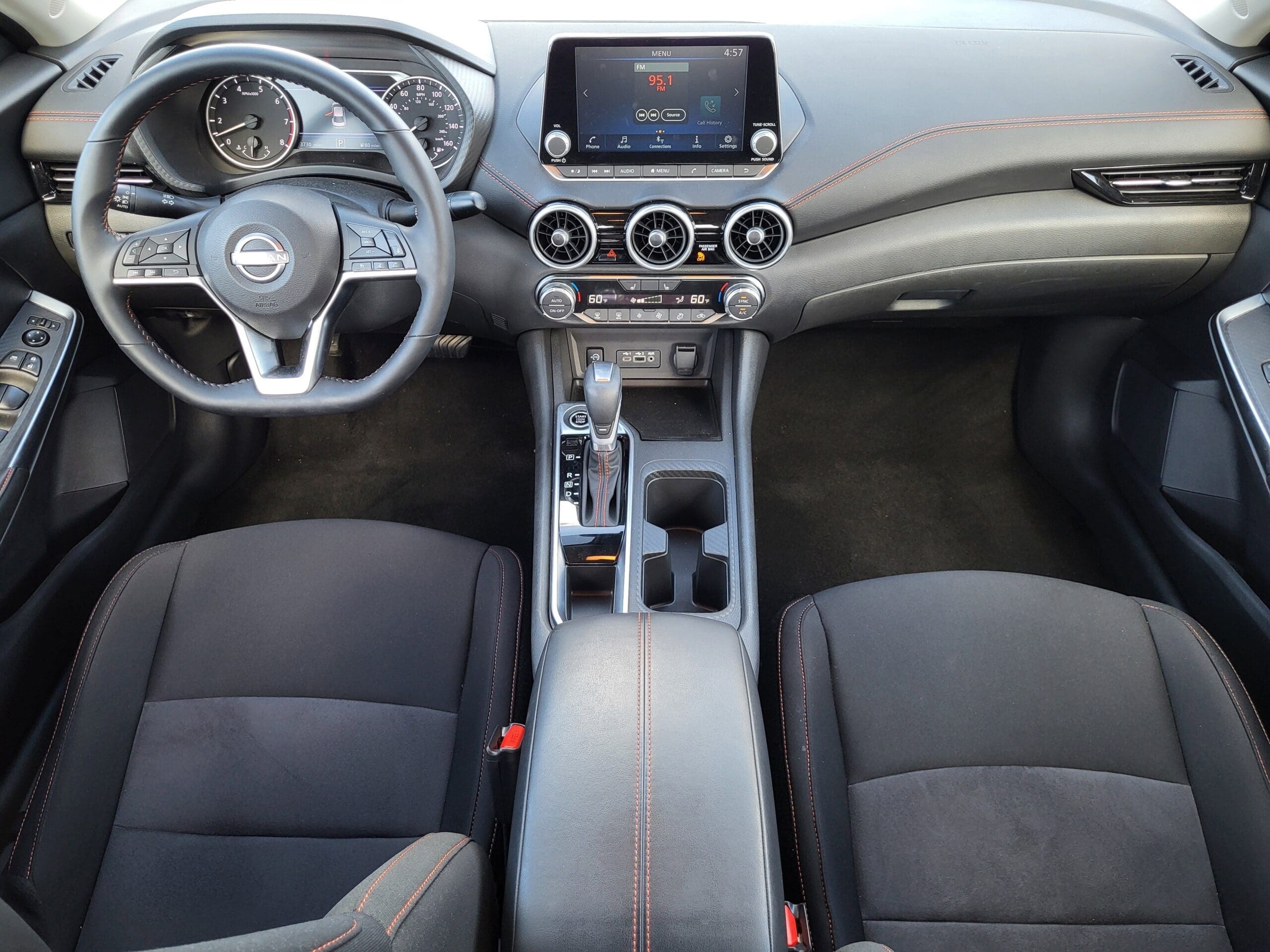 2025 Nissan Sentra - Image 19