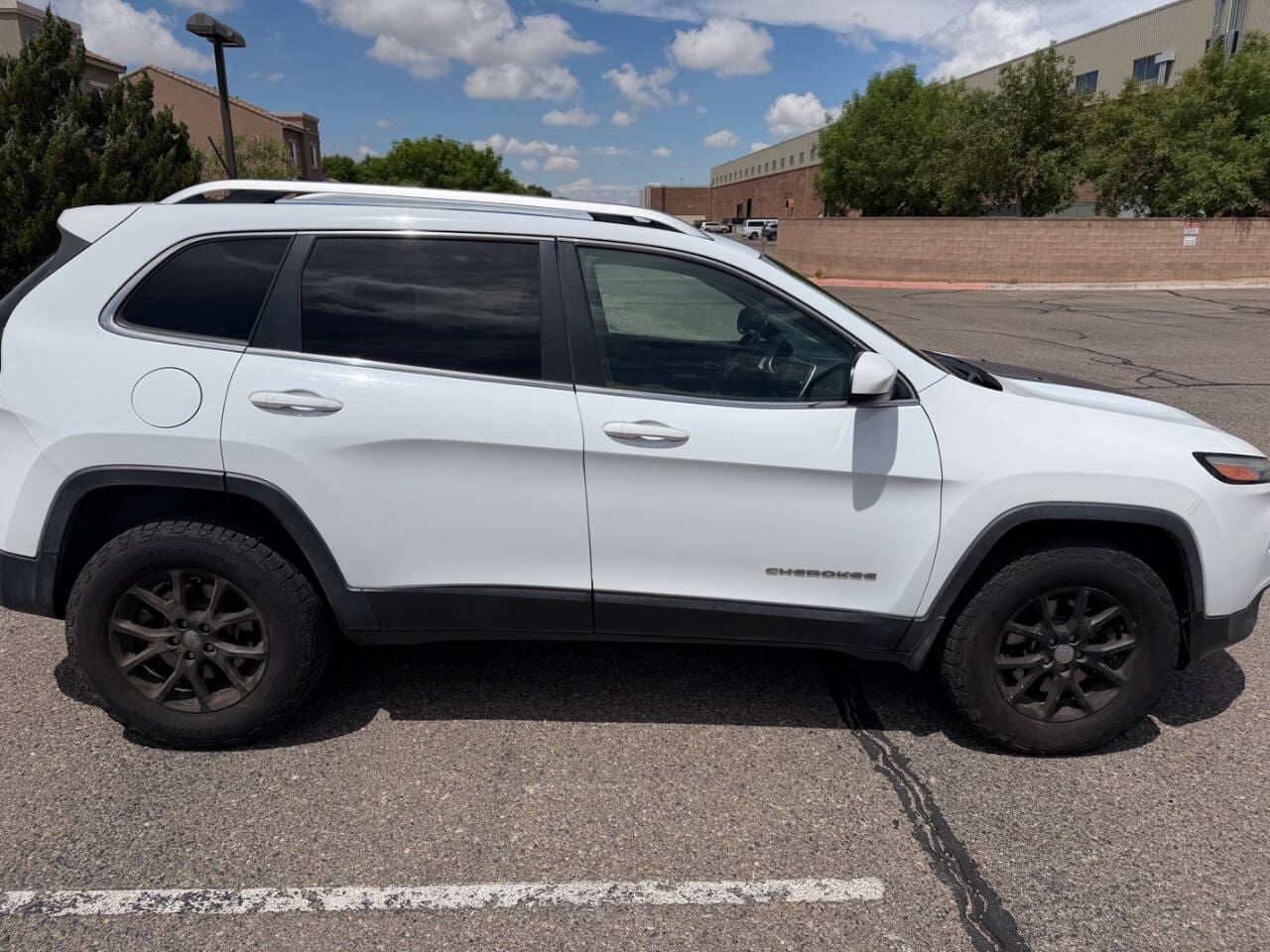 2014 Jeep Cherokee - Image 6