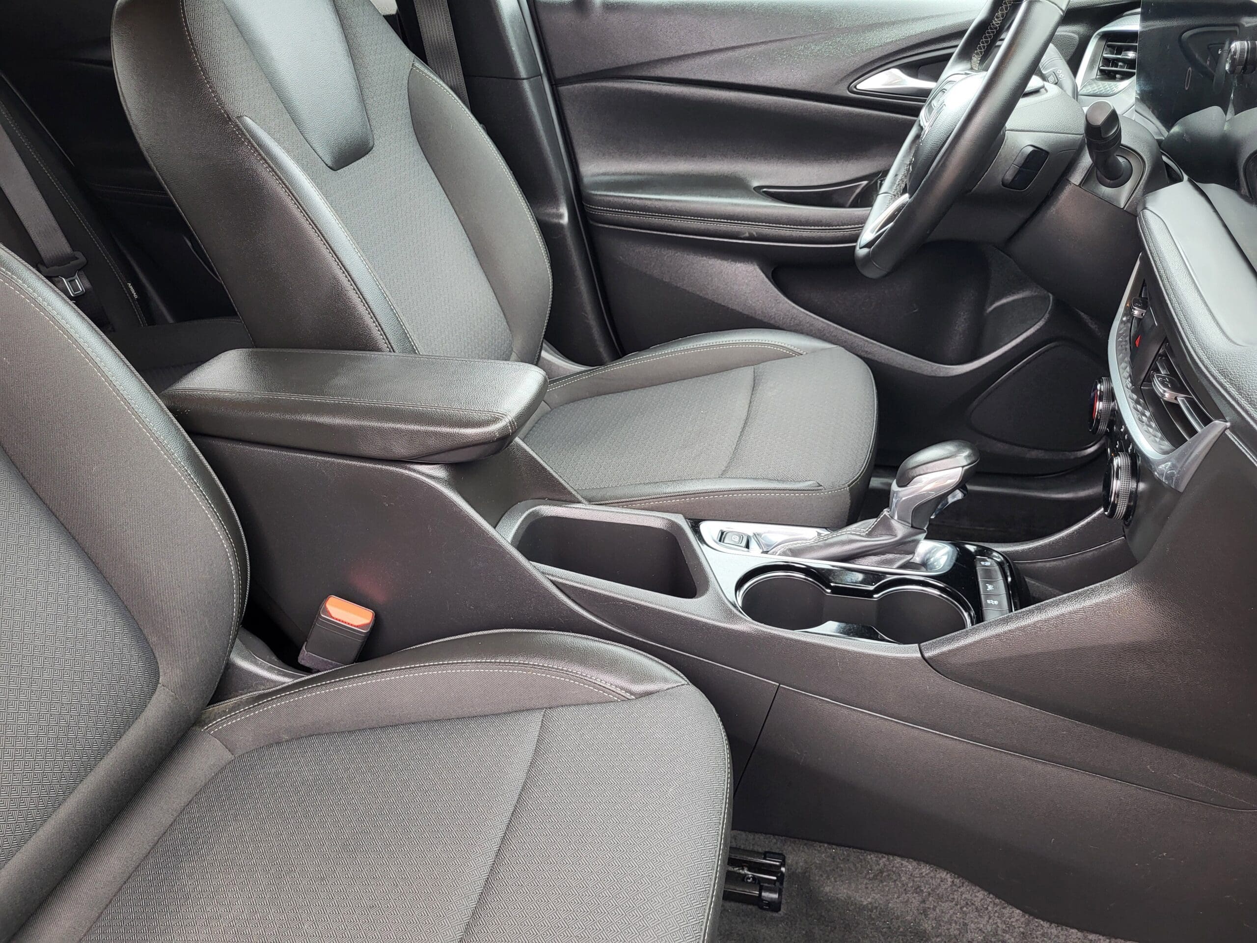 2024 Buick Encore GX - Image 9