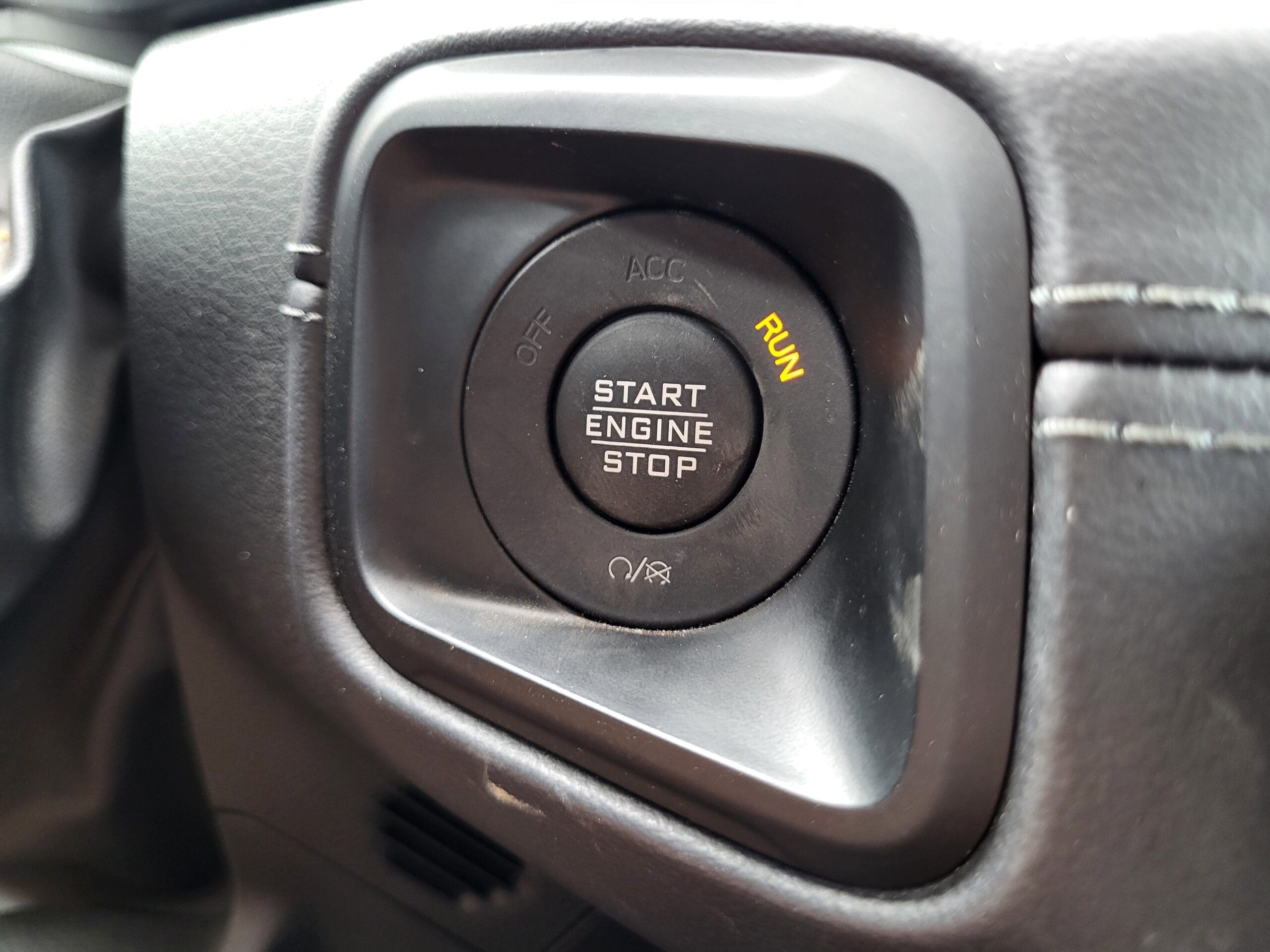 2025 Jeep Wrangler - Image 16