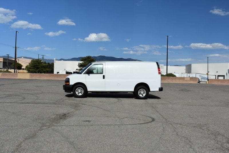 2019 Chevrolet Express 2500 - Image 4