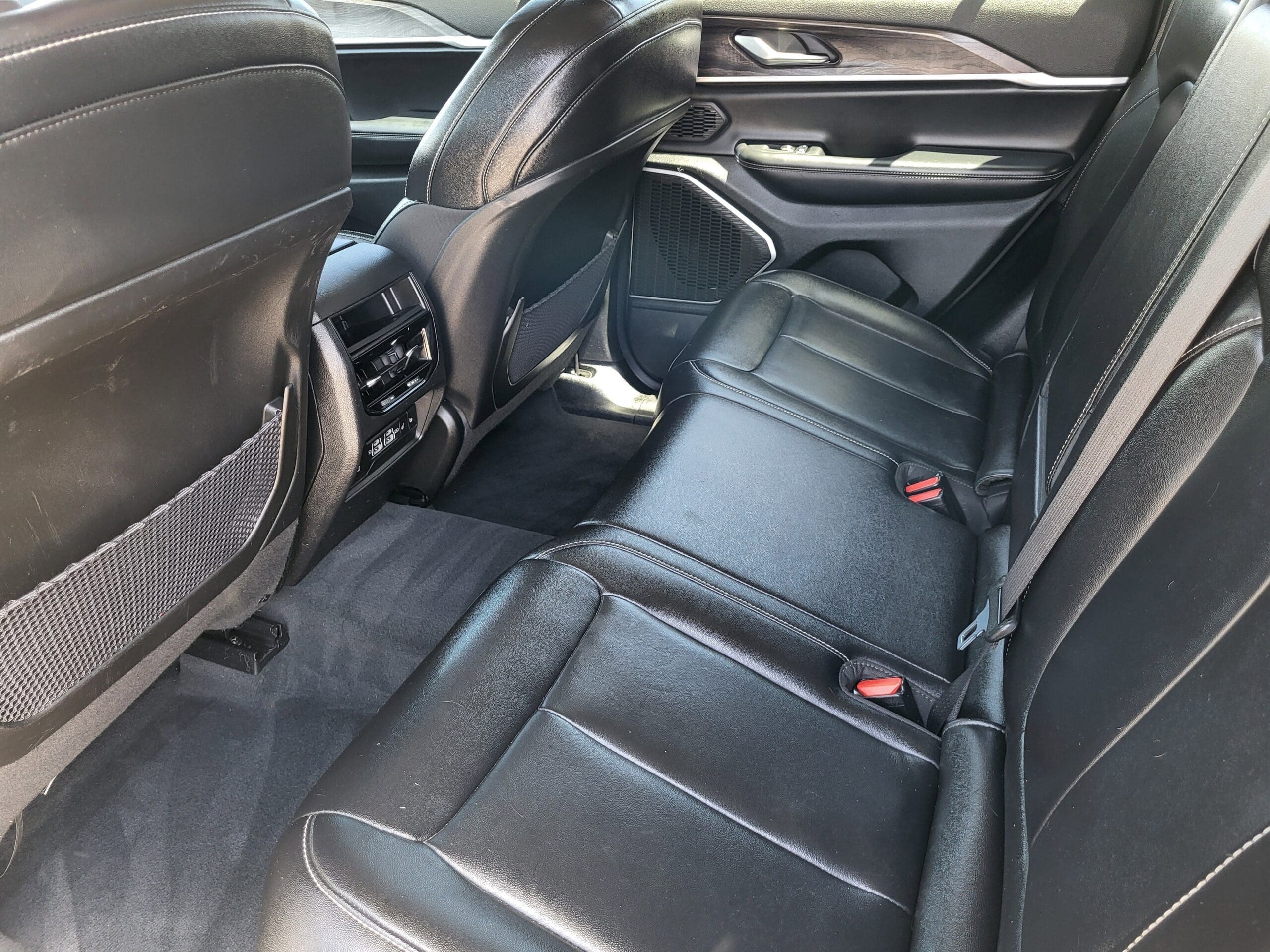 2022 Jeep Grand Cherokee 4xe - Image 21
