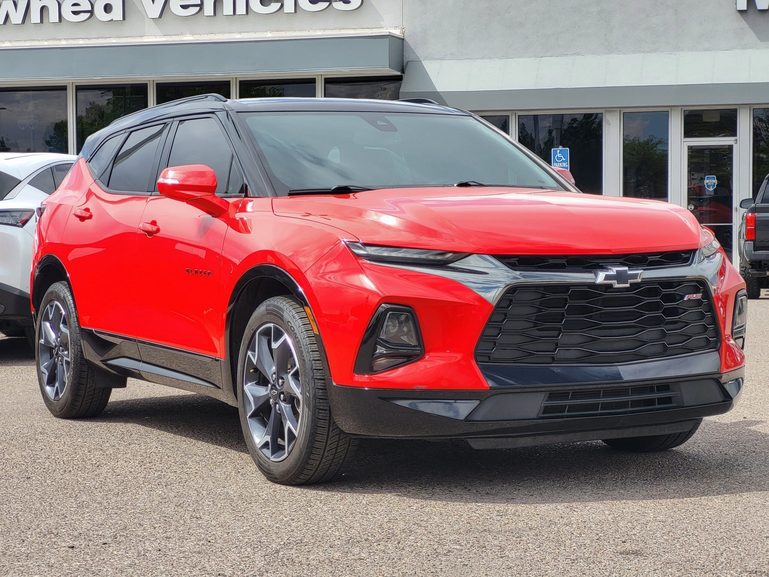 2022 Chevrolet Blazer - Image 3