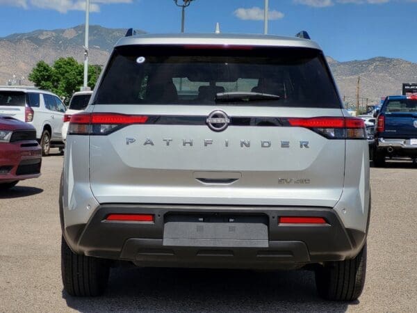 2024 Nissan Pathfinder