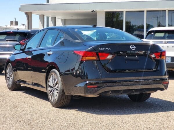 2025 Nissan Altima
