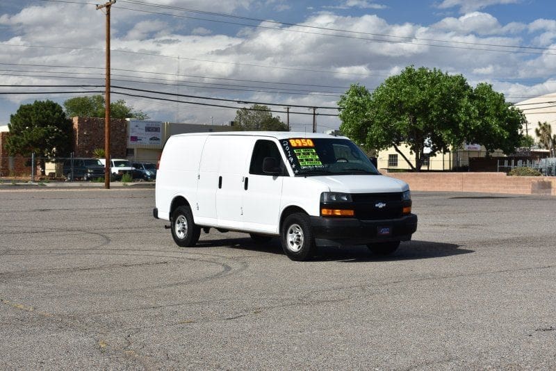 2019 Chevrolet Express 2500 - Image 2