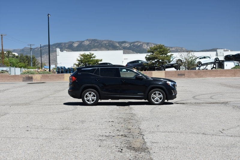 2018 GMC Terrain - Image 4