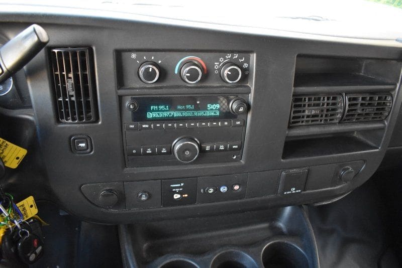 2019 Chevrolet Express 2500 - Image 11