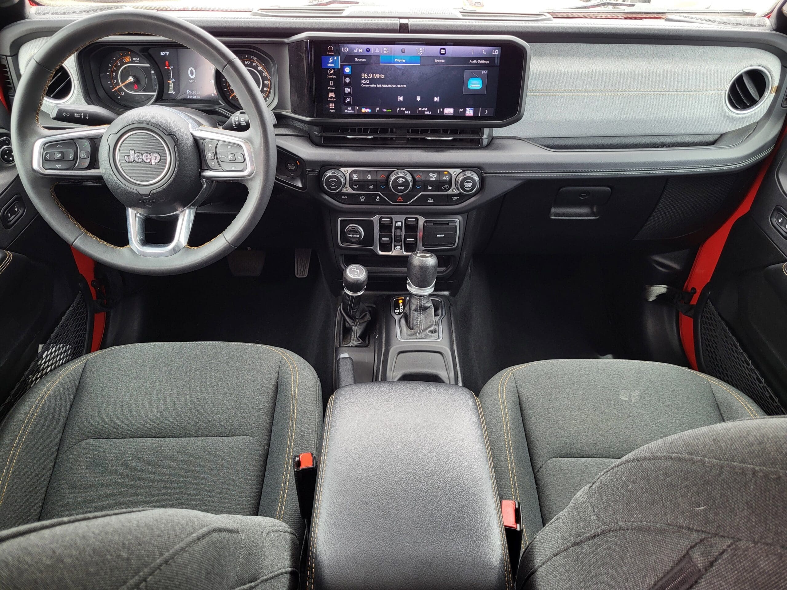 2025 Jeep Wrangler - Image 19