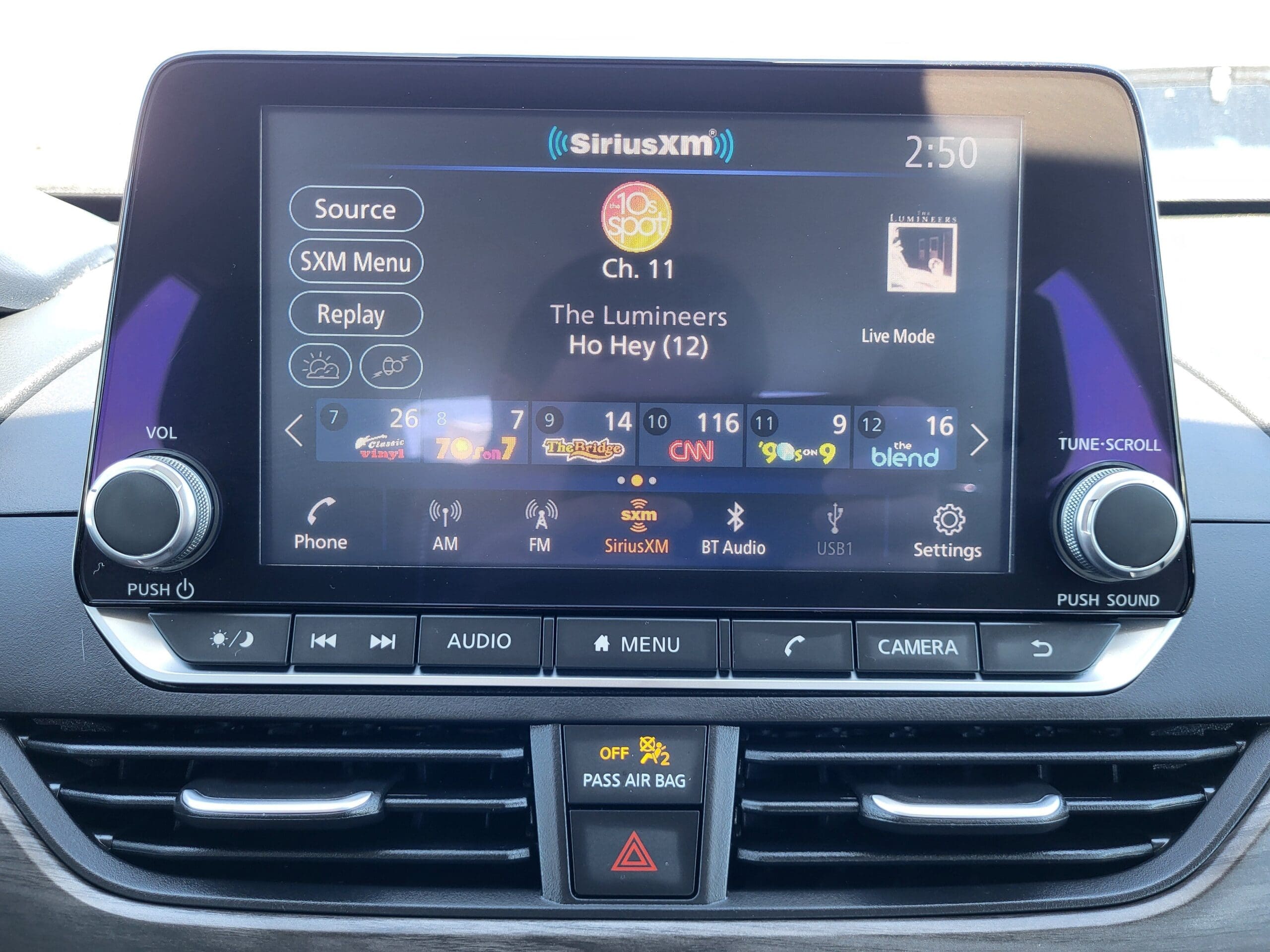 2024 Nissan Altima - Image 12