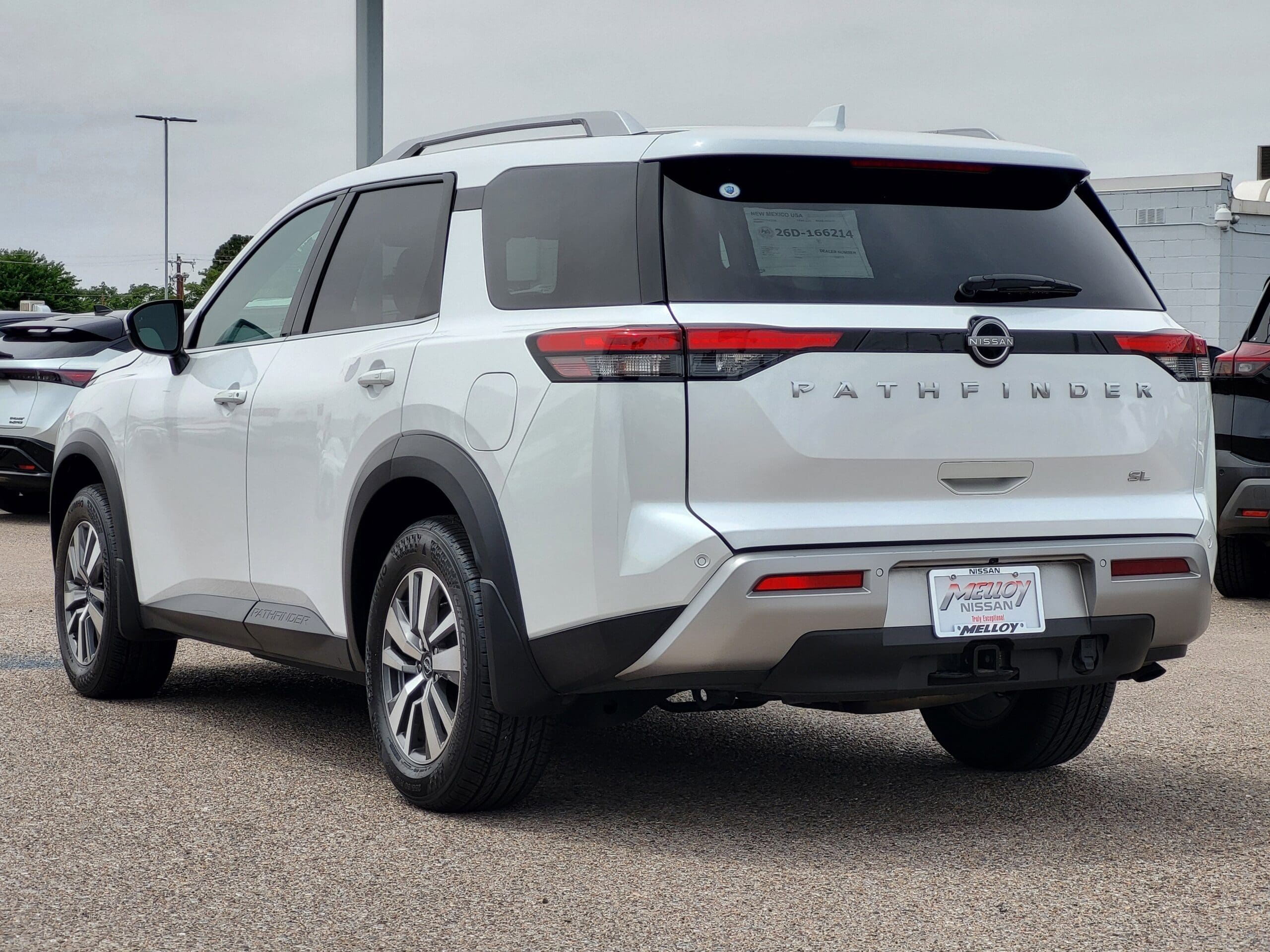 2025 Nissan Pathfinder - Image 6