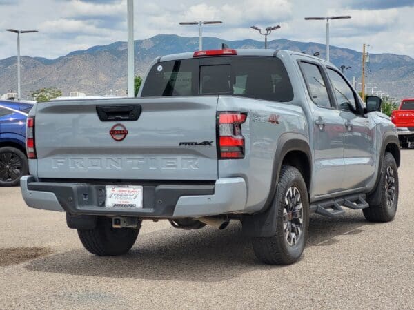 2024 Nissan Frontier