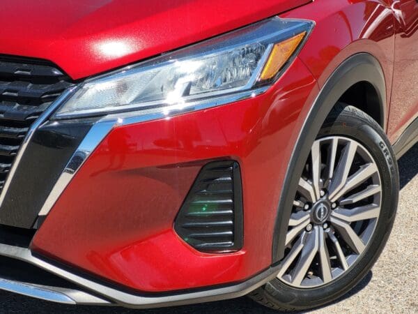 2023 Nissan Kicks