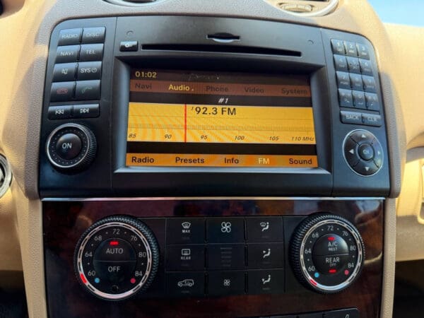 2010 Mercedes-Benz M-Class
