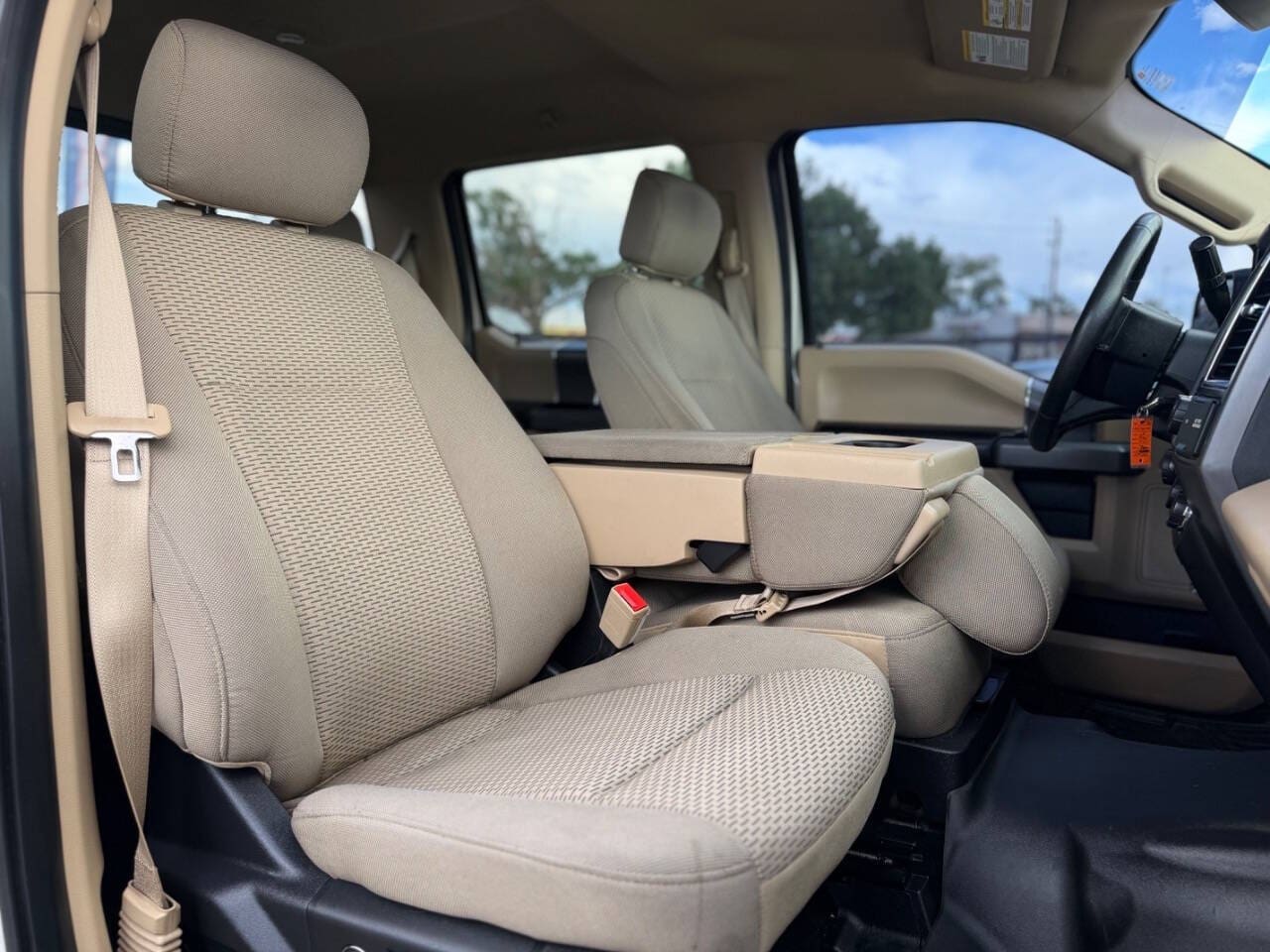 2018 Ford F-150 - Image 13