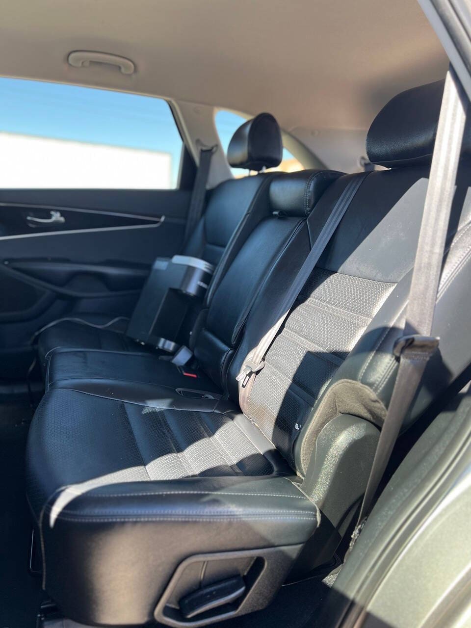 2019 Kia Sorento - Image 13