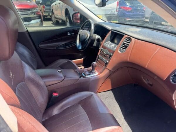 2010 INFINITI EX