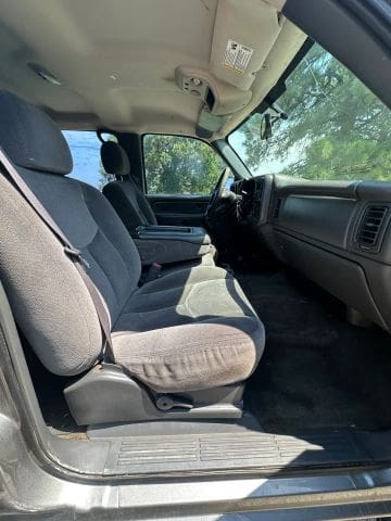 2006 GMC Sierra 1500 Crew Cab - Image 7