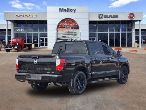 2024 Nissan Titan