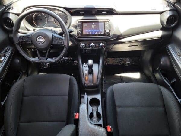 2025 Nissan Kicks Play
