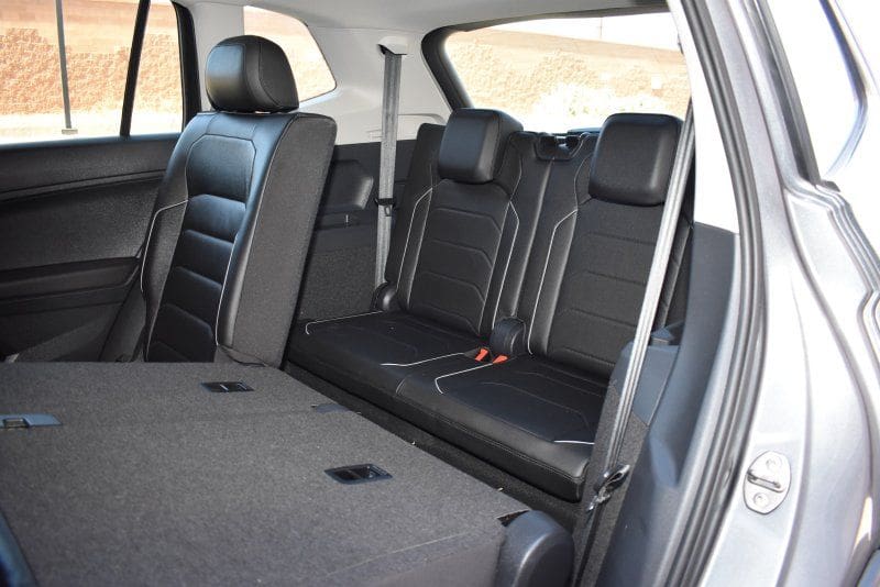 2018 Volkswagen Tiguan - Image 11