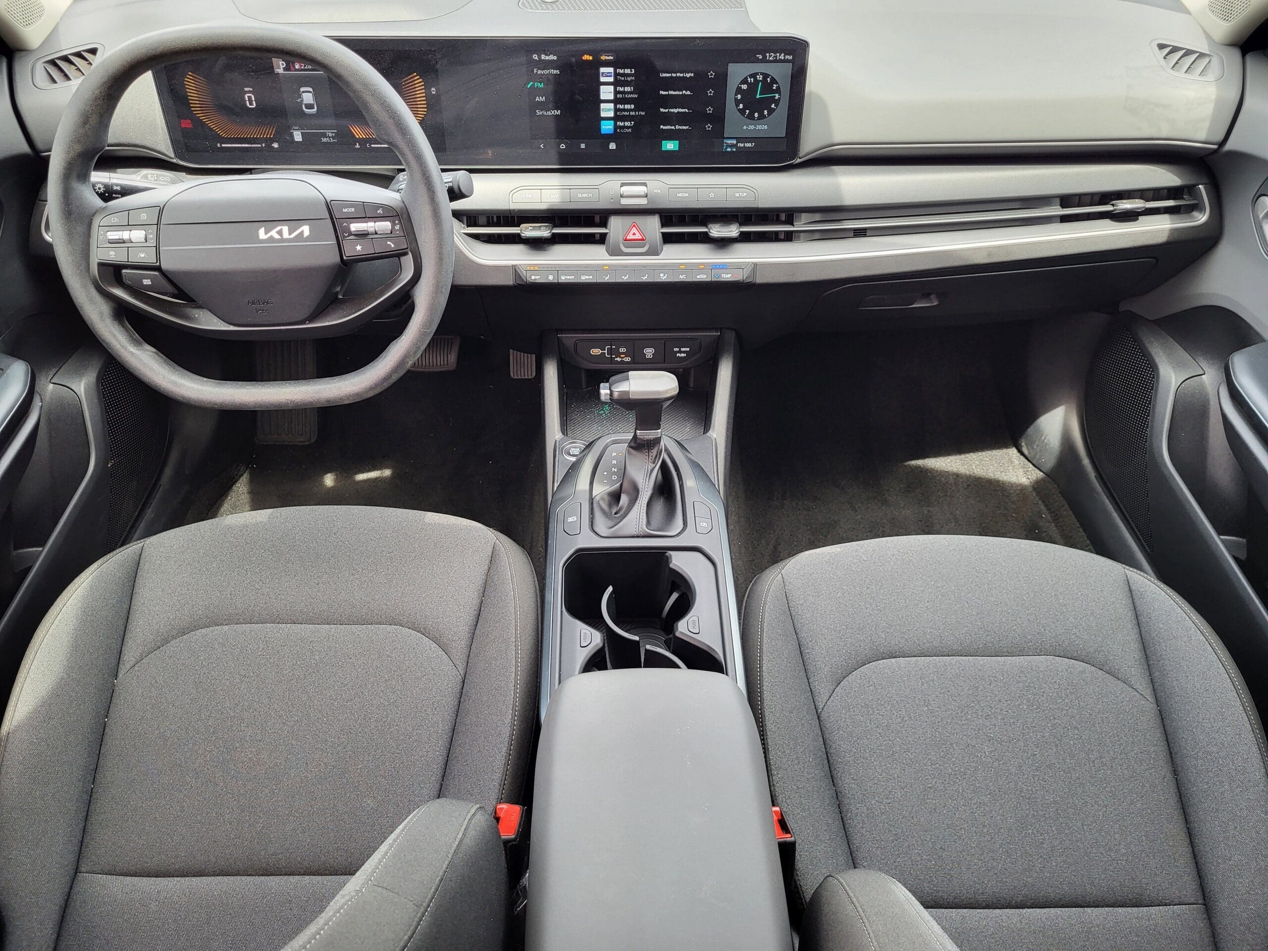 2025 Kia K4 - Image 18