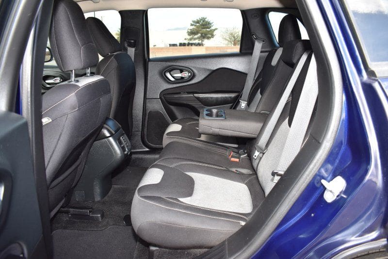 2015 Jeep Cherokee - Image 8