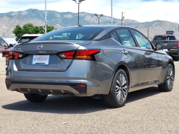 2025 Nissan Altima