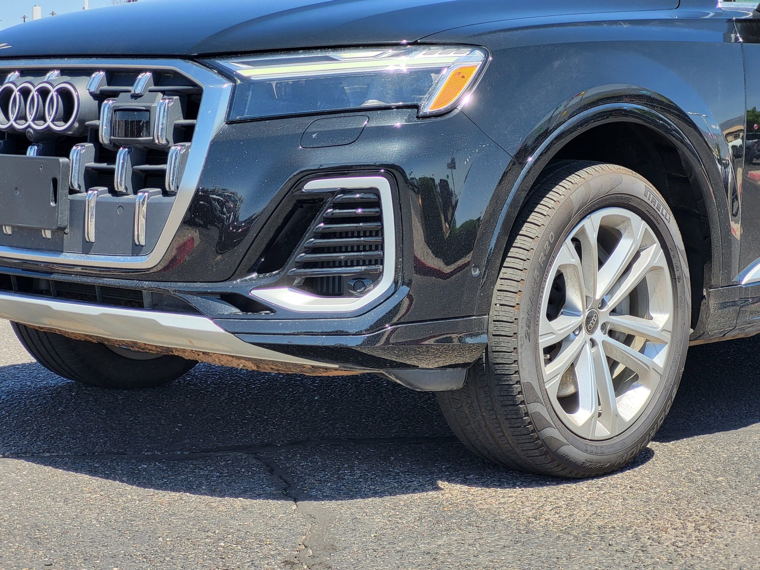 2025 Audi Q7 - Image 9