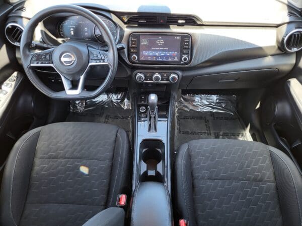 2023 Nissan Kicks
