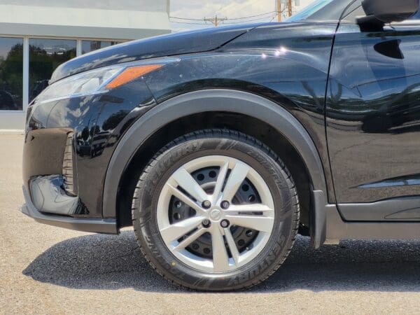 2025 Nissan Kicks Play