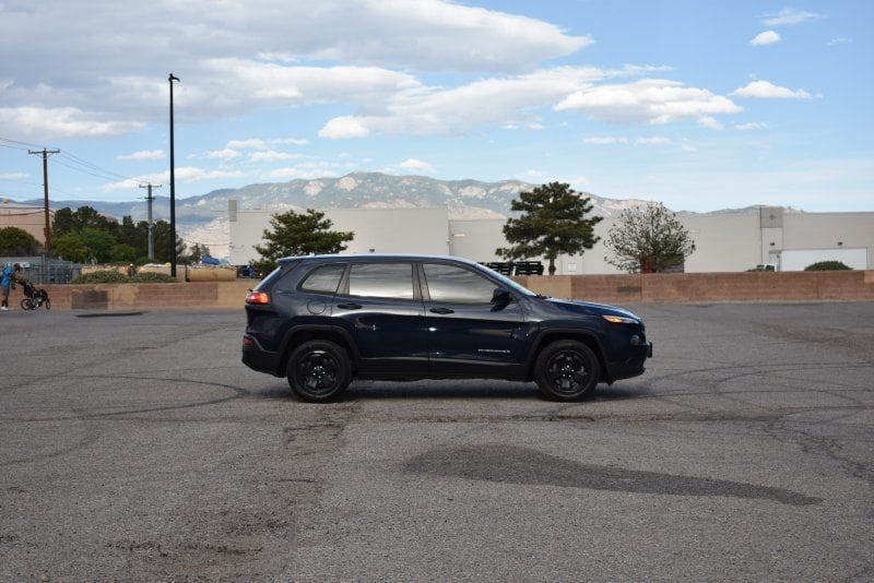 2015 Jeep Cherokee - Image 4