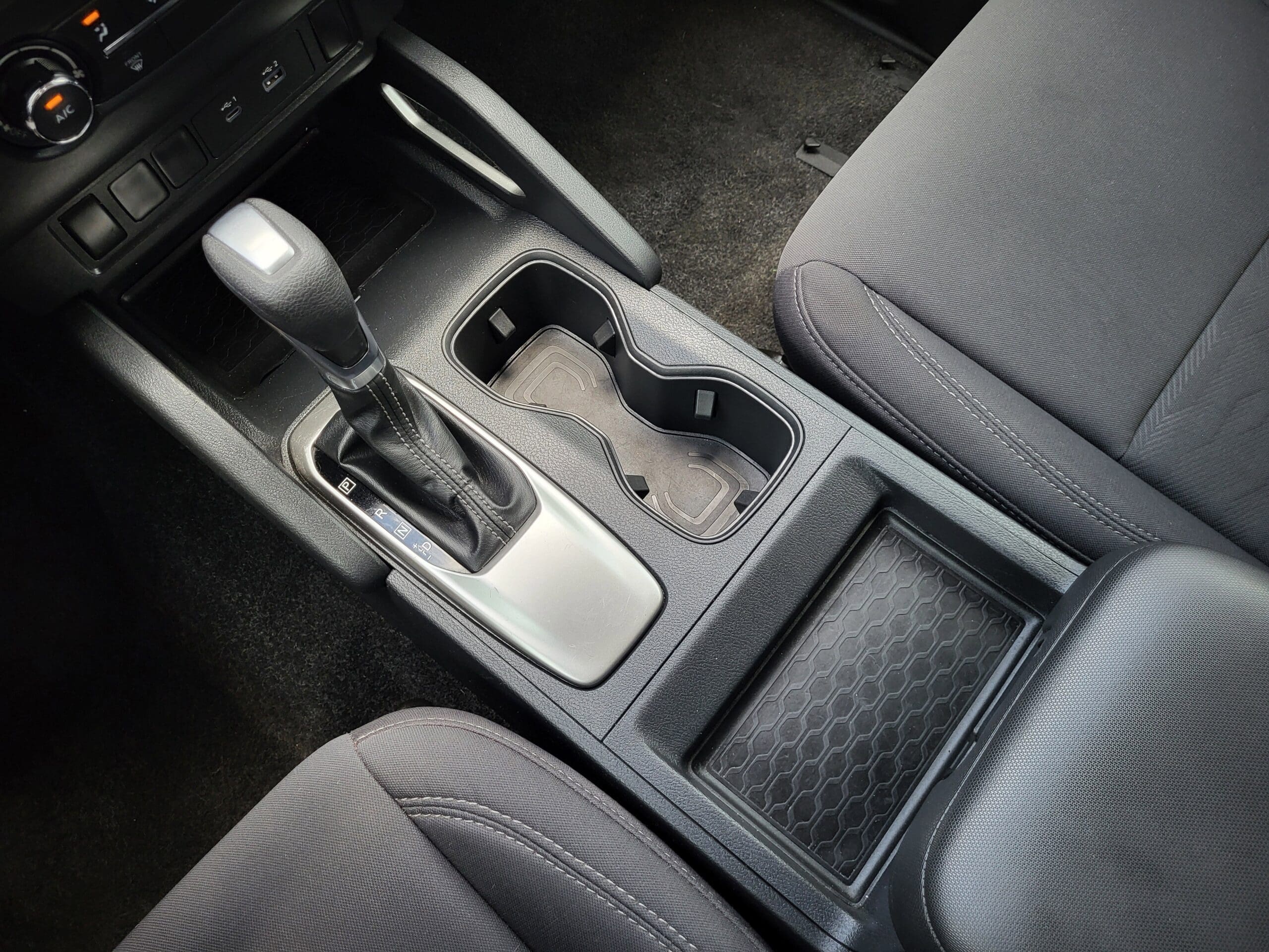 2022 Nissan Frontier - Image 14